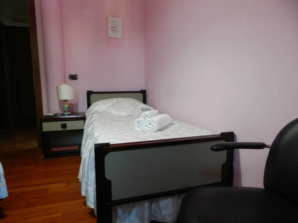 B&B Venezia Le Tre Rose Mestre 5*,