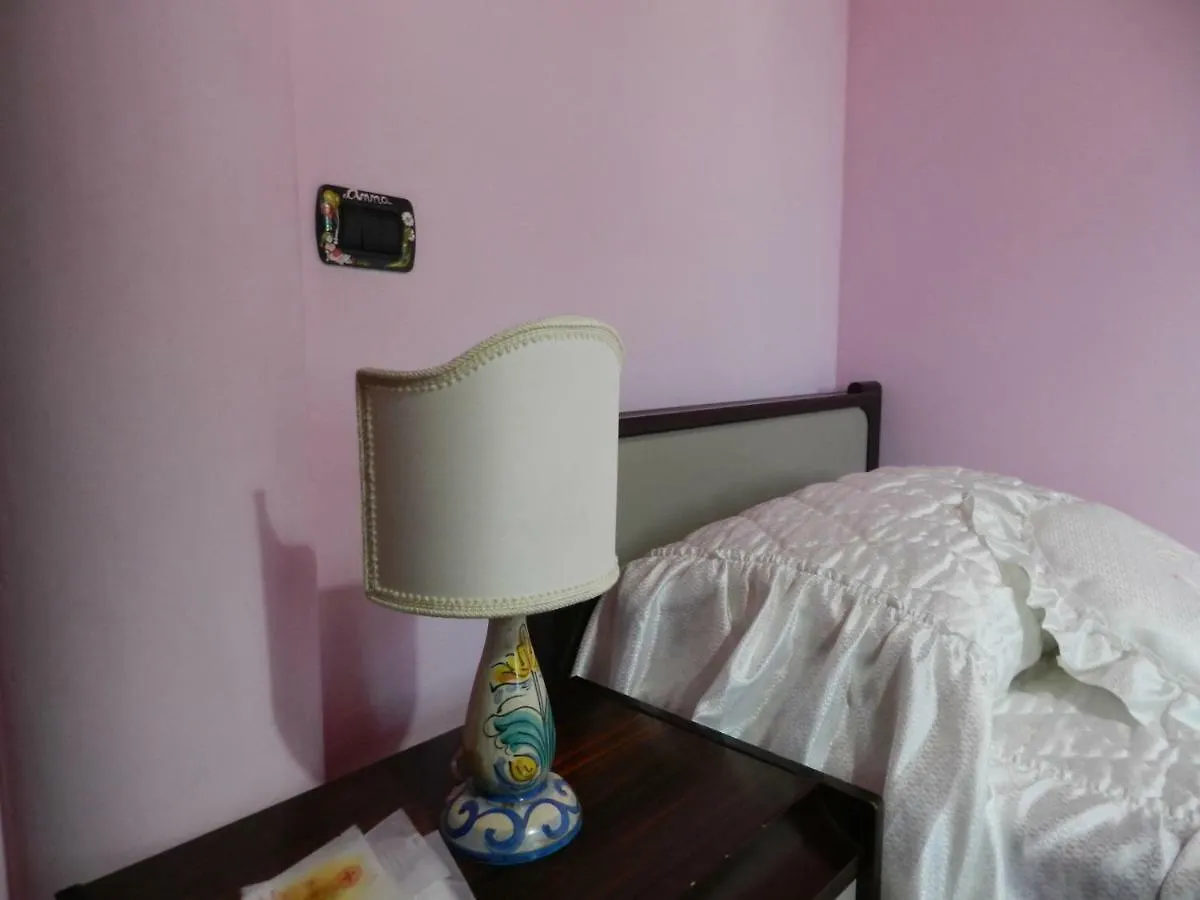 B&B Venezia Le Tre Rose Mestre Italy